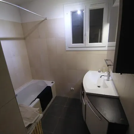 Apartment T3 Calme Et Lumineux Menton